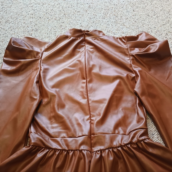Brown Faux Leather Top with Puff Sleeves - Picture 9 of 15